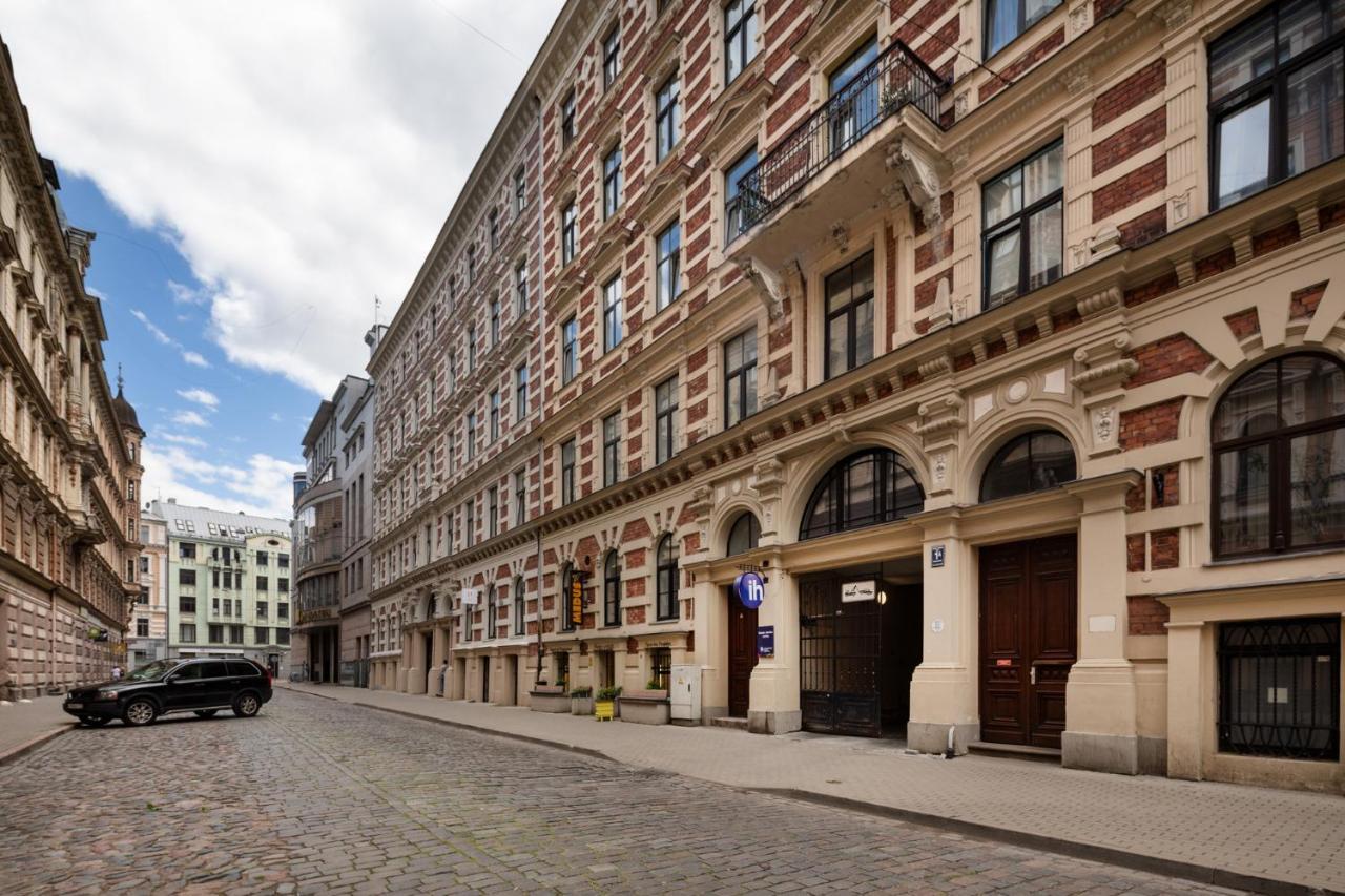 Modern Design Studio Apartment In Riga Center Екстериор снимка
