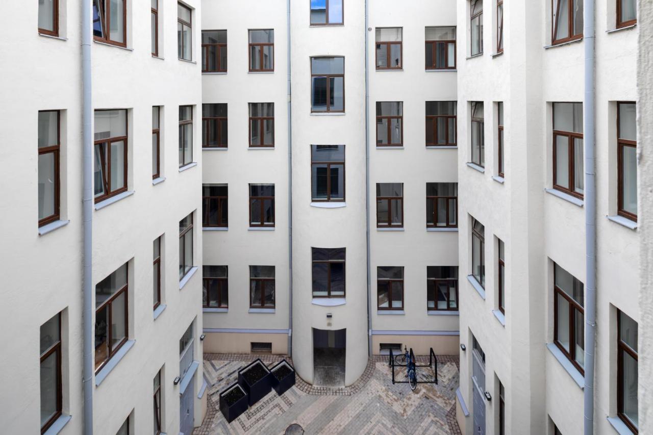 Modern Design Studio Apartment In Riga Center Екстериор снимка